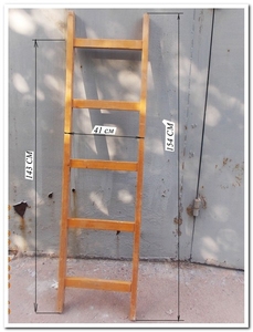 Продается небольшая деревянная лестница - Изображение #1, Объявление #1684409